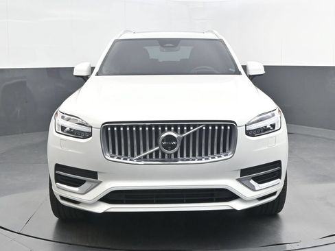 Certified 2025 Volvo XC90 T8 Ultra w/ Protection Package Premier AWD/4WD image 10