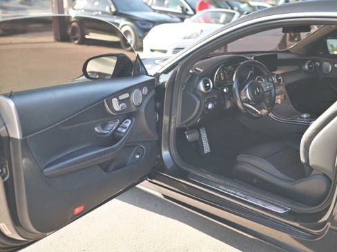 Used 2019 Mercedes-Benz C 300 C 300 COUPE 2D w/ AMG Line image 5