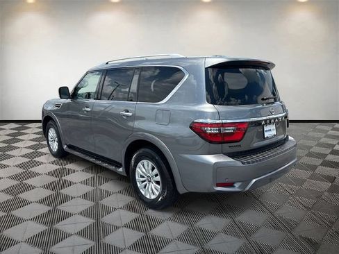 Used 2024 Nissan Armada SV AWD/4WD image 3