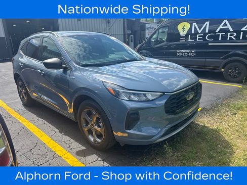 Certified 2024 Ford Escape ST-Line w/ Tech Pack #1 AWD/4WD image 2