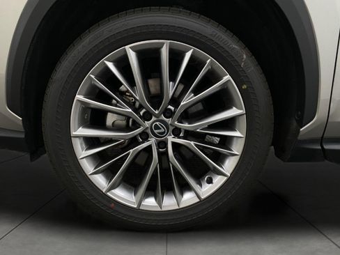 Used 2026 Lexus NX 350h AWD w/ Accessory Package (2T) image 11