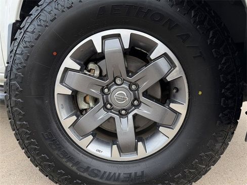 Used 2020 Nissan Frontier PRO-4X w/ Pro-4x Utility Package image 18