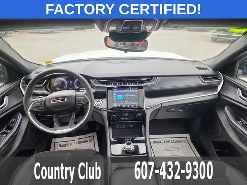 Used 2024 Jeep Grand Cherokee L Laredo AWD/4WD image 26