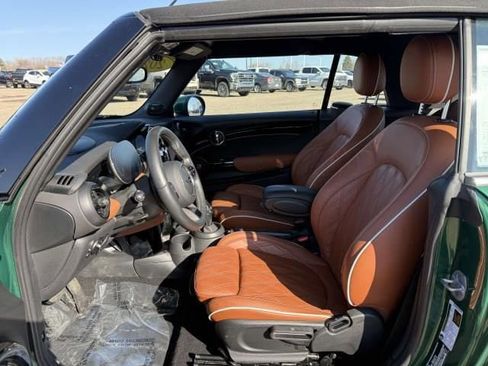 Used 2024 MINI Cooper S image 9