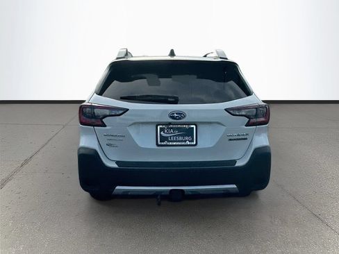 Used 2025 Subaru Outback Touring XT AWD/4WD image 6