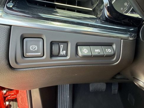 New 2026 Cadillac XT5 Premium Luxury w/ Driver Assist Package FWD image 30