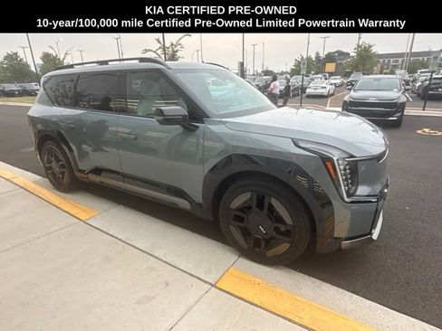 Certified 2024 Kia EV9 GT-Line AWD/4WD image 13