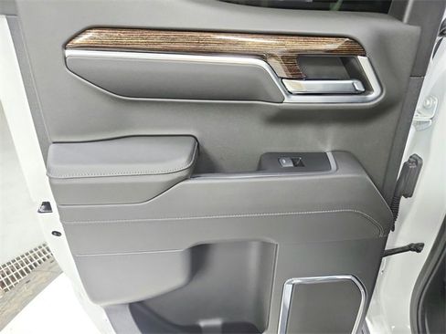 Used 2024 GMC Sierra 1500 Elevation w/ X31 Off-Road Package image 39