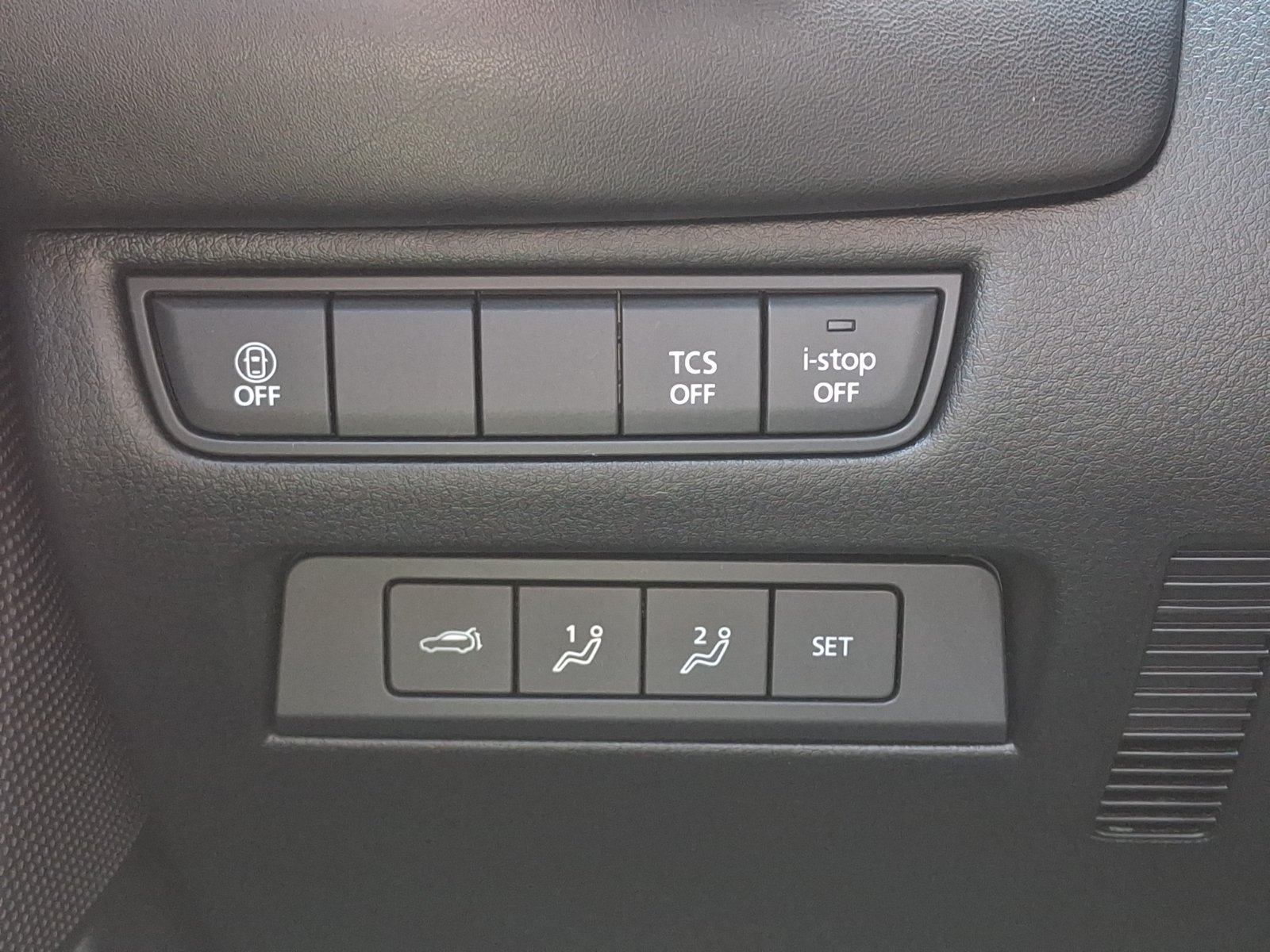 Certified 2025 MAZDA CX-50 AWD 2.5 Turbo w/ Weather Package image 27