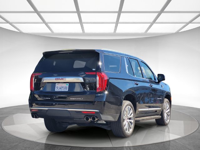 Used 2024 GMC Yukon Denali w/ Advanced Technology Package AWD/4WD image 4