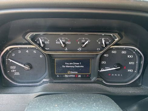 Used 2019 GMC Sierra 1500 SLT w/ SLT Premium Plus Package AWD/4WD image 6