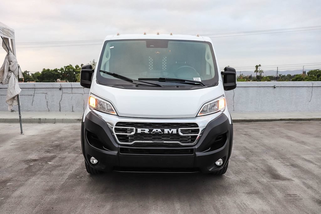 Used 2025 RAM ProMaster 2500 w/ U-Haul Equipment Group FWD image 3