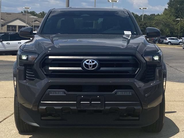 Used 2025 Toyota Tacoma SR5 RWD image 7