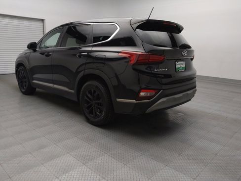Used 2019 Hyundai Santa Fe SE image 5