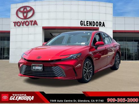 New 2026 Toyota Camry XLE FWD image 4
