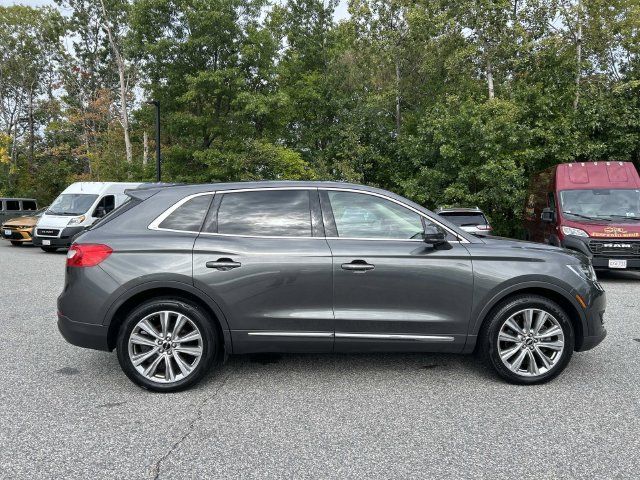 Used 2017 Lincoln MKX Reserve w/ Lincoln MKX Climate Package AWD/4WD image 2