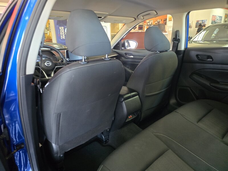 Used 2025 Nissan Altima 2.5 SV FWD image 11