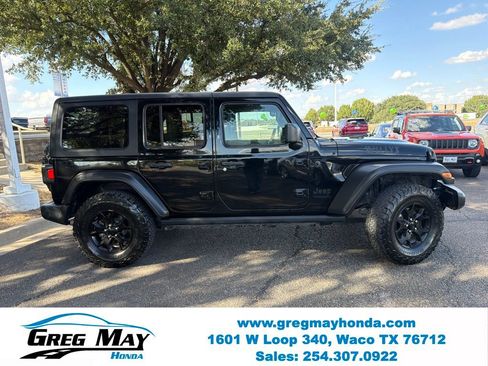 Used 2021 Jeep Wrangler Unlimited Sport AWD/4WD image 2