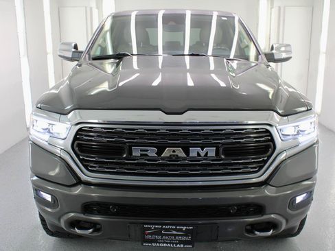 Used 2019 RAM 1500 Limited w/ Advanced Safety Group AWD/4WD image 3