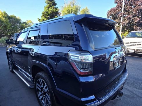 Used 2015 Toyota 4Runner Limited image 9
