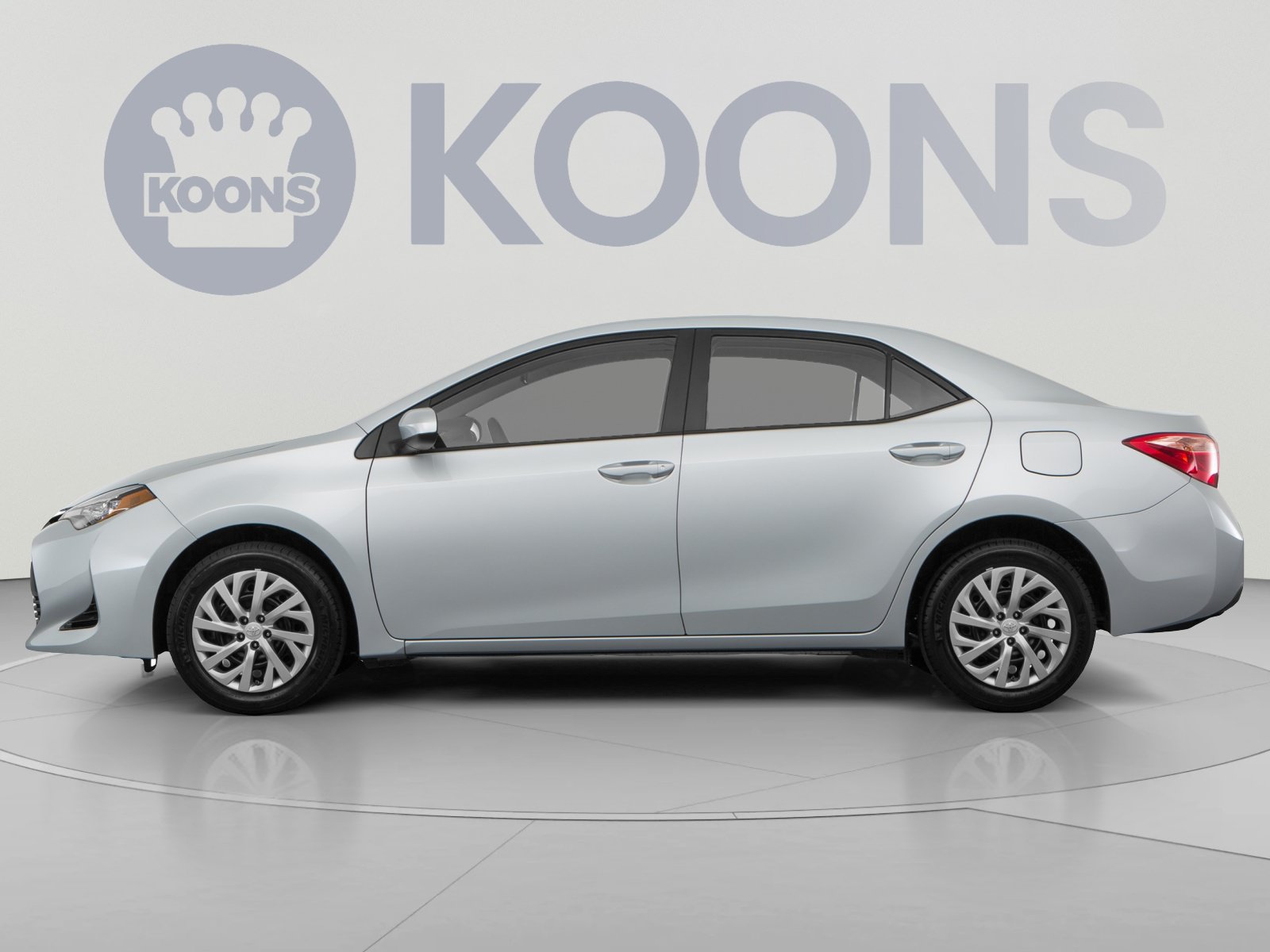 Used 2017 Toyota Corolla LE FWD image 2