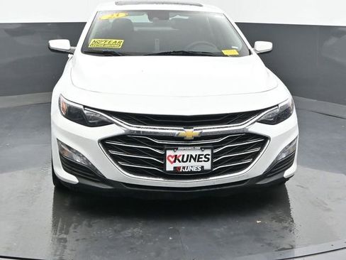 Used 2023 Chevrolet Malibu LT image 4