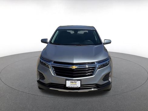 Used 2024 Chevrolet Equinox LT image 3