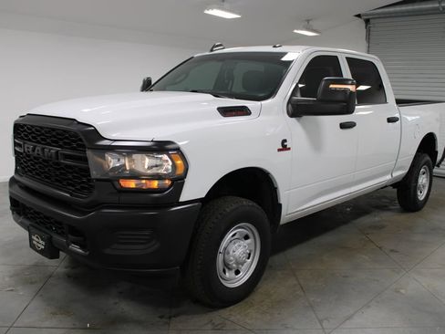 Used 2024 RAM 2500 Tradesman w/ Bed Utility Group image 4