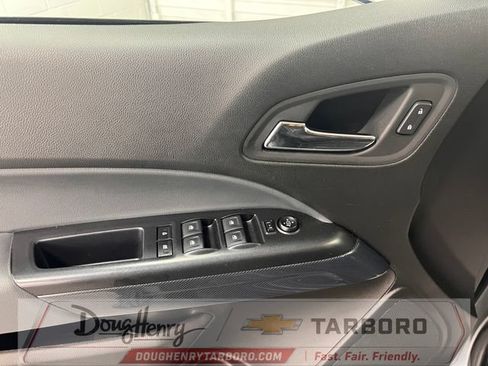 Used 2022 Chevrolet Colorado Z71 AWD/4WD image 26
