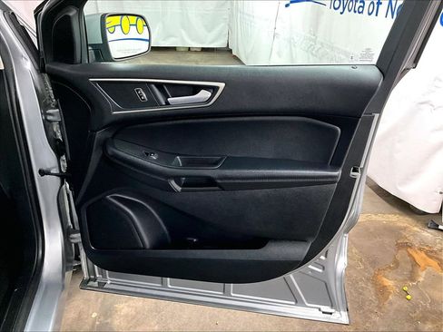 Used 2024 Ford Edge SEL AWD/4WD image 12