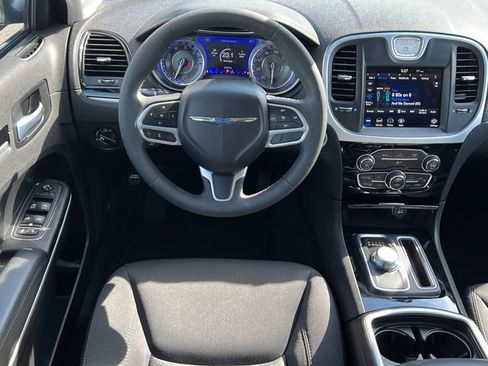 Used 2023 Chrysler 300 Touring w/ Sport Appearance Package RWD image 11