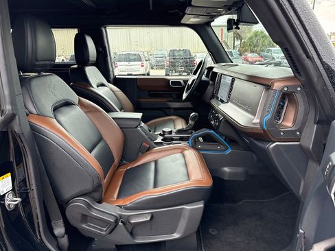 Used 2023 Ford Bronco Outer Banks w/ Sasquatch Package image 26
