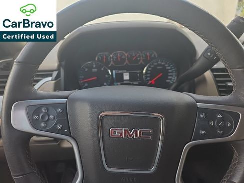 Used 2018 GMC Yukon XL SLT w/ HD Trailering Package AWD/4WD image 16