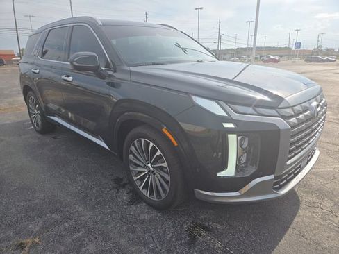 Used 2025 Hyundai Palisade Calligraphy AWD/4WD image 2