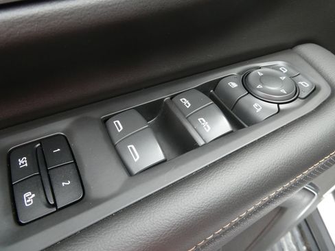 Certified 2023 GMC Yukon AT4 w/ AT4 Premium Package image 25