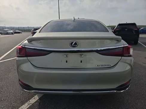 Used 2019 Lexus ES 300h w/ Premium Package FWD image 6