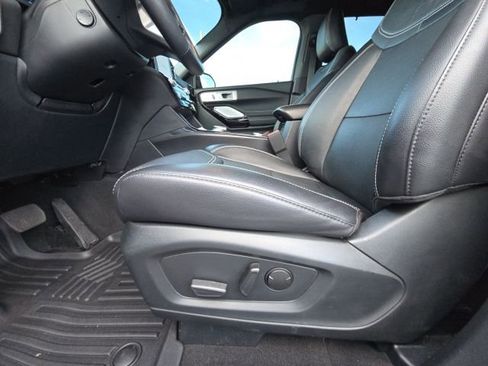 Used 2024 Ford Explorer ST w/ Equipment Group 401A image 24