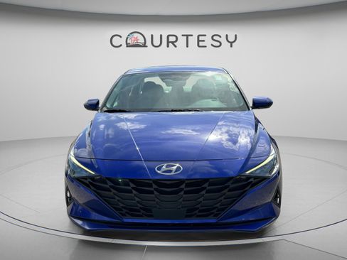 Used 2023 Hyundai Elantra SEL w/ Convenience Package image 10