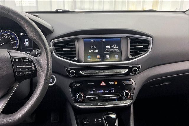 Used 2017 Hyundai Ioniq Blue FWD image 6