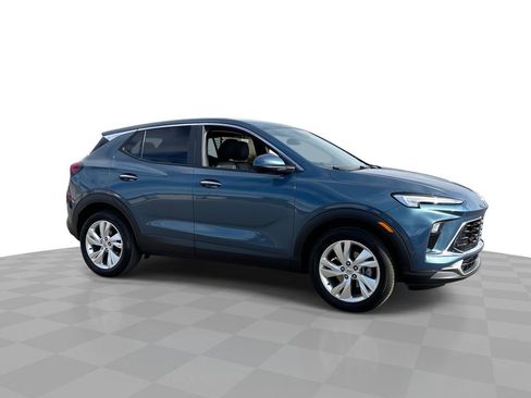 Used 2025 Buick Encore GX Preferred image 3