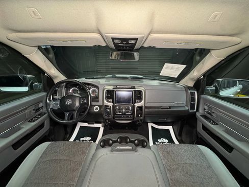 Used 2019 RAM 1500 Big Horn image 25