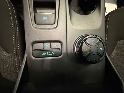 Used 2025 Ford Ranger XLT w/ FX4 Off-Road Package AWD/4WD image 39