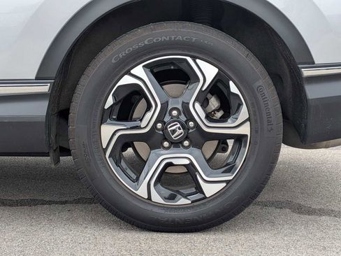 Used 2018 Honda CR-V Touring image 14