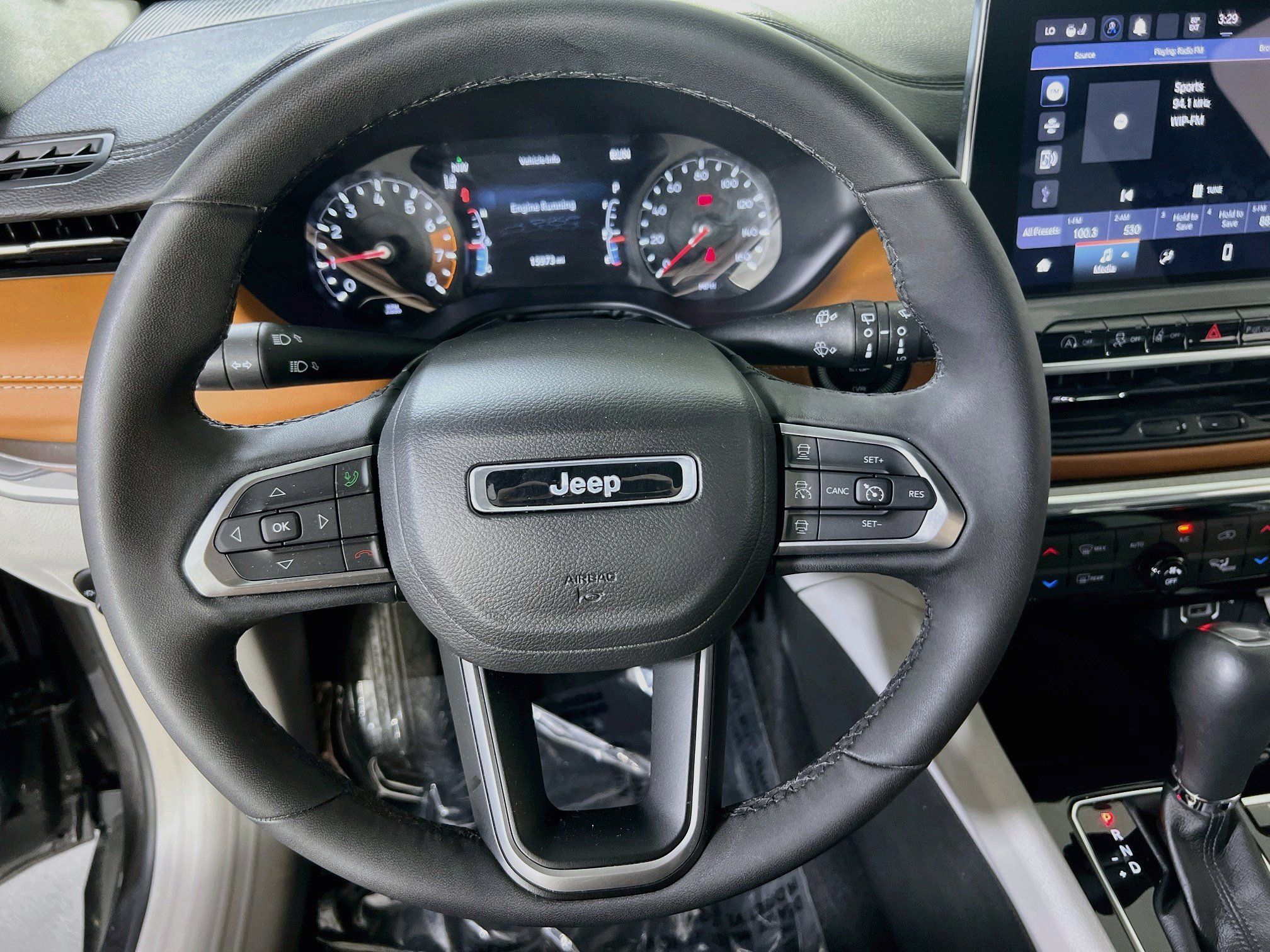 Used 2023 Jeep Compass Limited AWD/4WD image 11