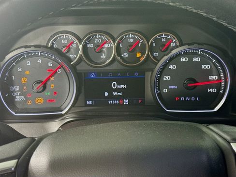 Used 2020 Chevrolet Silverado 1500 LT Trail Boss image 12