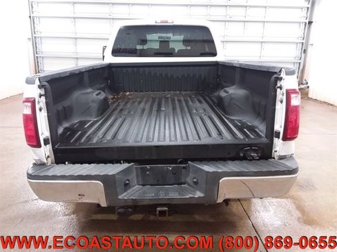 Used 2011 Ford F250 XLT w/ Chrome Pkg image 8