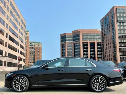 Certified 2023 Mercedes-Benz S 580 4MATIC Sedan image 11