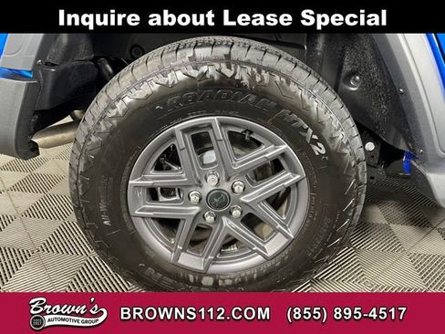 Used 2026 Jeep Wrangler Sport S image 12