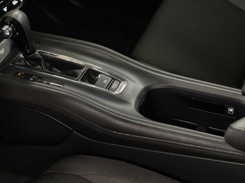 Used 2022 Honda HR-V EX image 30