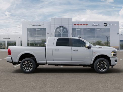 New 2025 RAM 2500 Limited AWD/4WD image 21